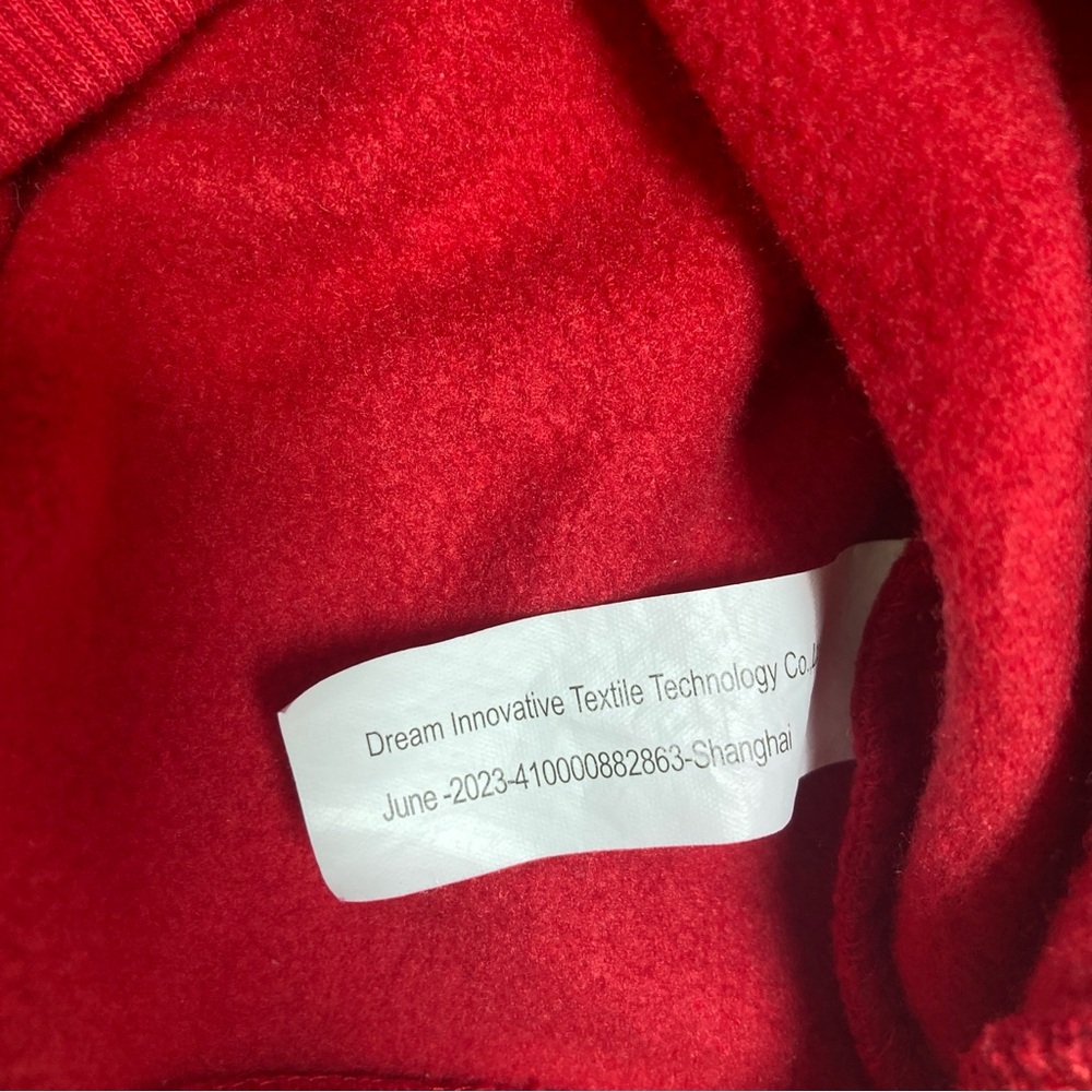 Coca Cola Las Vegas Men’s Seratshirt Red Crewneck Sweater Pullover - Picture 8 of 16